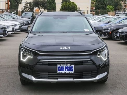 New 2026 Kia Niro LX FWD image 3
