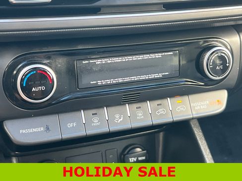 Used 2022 Hyundai Kona SEL w/ Convenience Package image 21