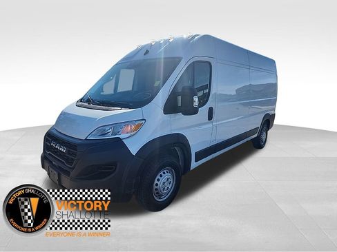 Used 2024 RAM ProMaster 2500 w/ Convenience Group image 12