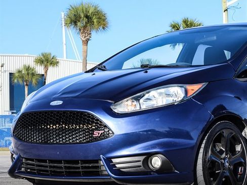 Used 2016 Ford Fiesta ST image 5