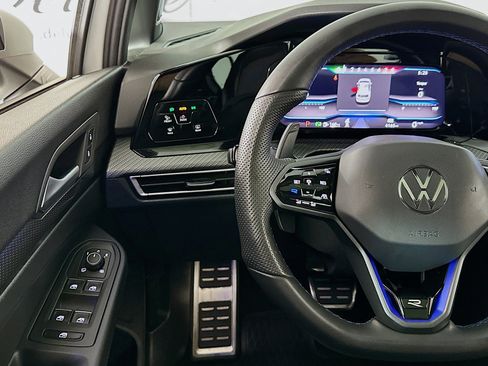 Used 2024 Volkswagen Golf R 2.0L TSI 4MOTION 7-Speed DSG T image 10