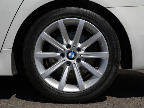 Used 2015 BMW 535i xDrive Sedan AWD/4WD image 12