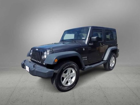 Used 2018 Jeep Wrangler Sport AWD/4WD image 8