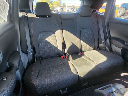 Used 2026 Honda HR-V Sport image 6