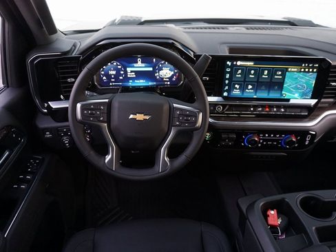 New 2026 Chevrolet Silverado 2500 LT w/ Leather Package image 12