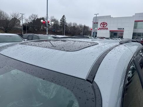 New 2026 Toyota Sienna XLE Woodland Edition image 14