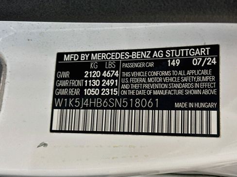 Used 2025 Mercedes-Benz CLA 250 4MATIC image 12