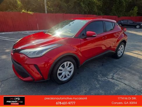 Used 2020 Toyota C-HR LE FWD image 2