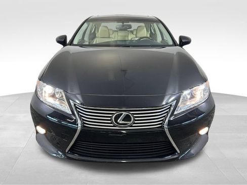 Used 2014 Lexus ES 350 w/ Premium Package FWD image 9