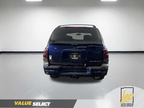 Used 2004 Chevrolet TrailBlazer LS w/ LS Preferred Equipment Group AWD/4WD image 6