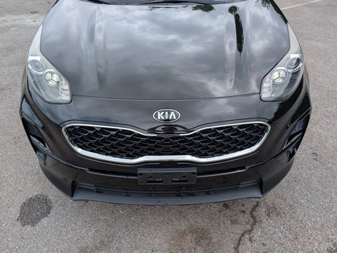 Used 2022 Kia Sportage LX w/ LX FWD Value Edition Package image 12