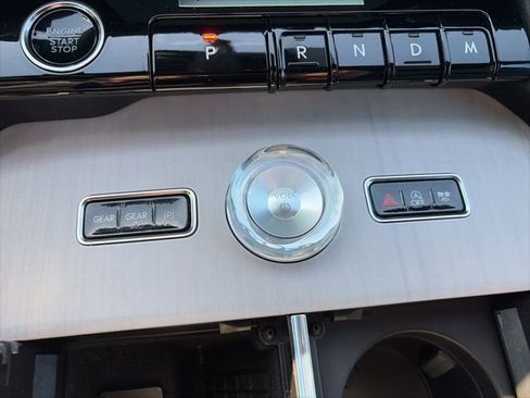 Certified 2025 Lincoln Navigator L Reserve w/ Jet Appearance Package image 22