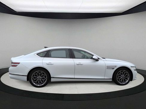 Used 2022 Genesis G80 2.5T w/ Advanced Package image 9