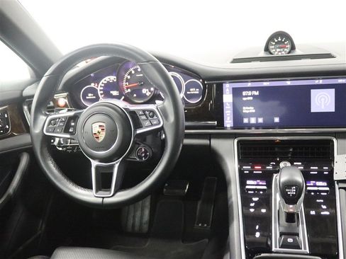 Used 2020 Porsche Panamera 4S AWD/4WD image 24