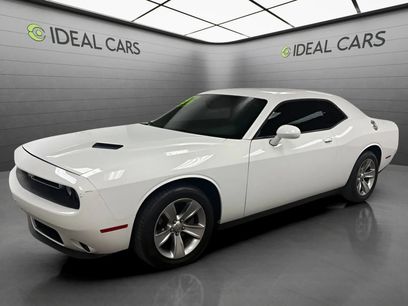 Used 2017 Dodge Challenger SXT