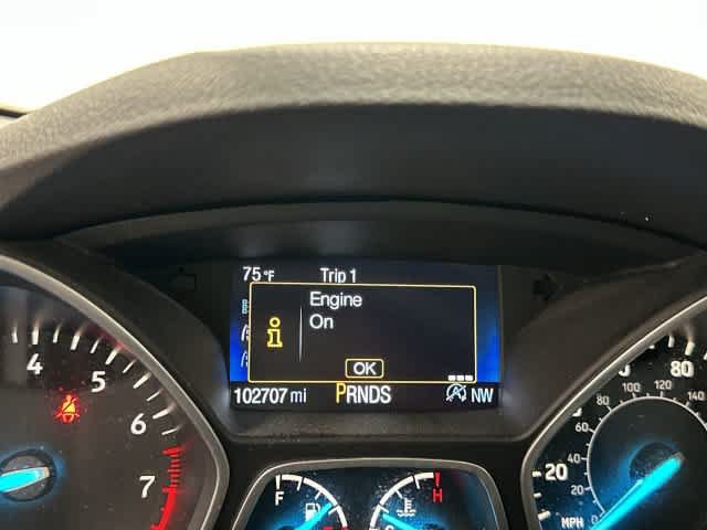 Used 2017 Ford Escape SE w/ Equipment Group 201A FWD image 16