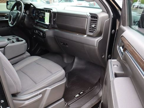 Used 2023 Chevrolet Silverado 1500 RST w/ Z71 Off-Road Package AWD/4WD image 48