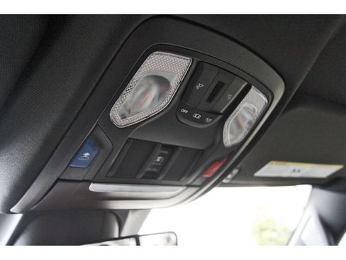 Used 2022 RAM 1500 Lone Star AWD/4WD image 26