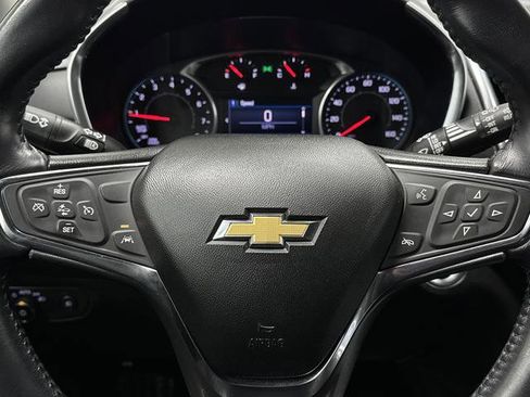 Used 2021 Chevrolet Equinox LT image 15