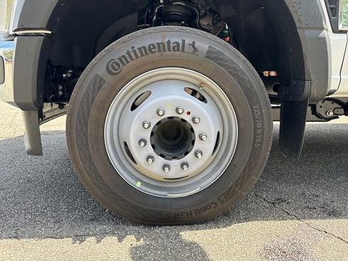 New 2026 Ford F450 XL w/ XL Chrome Package image 11