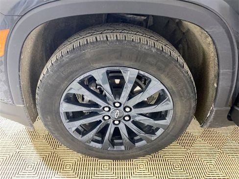Certified 2023 Chevrolet Traverse RS image 22