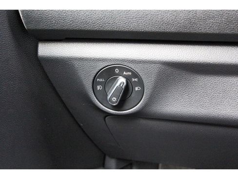 Used 2021 Volkswagen Jetta R-Line w/ R-Line Cold Weather Package image 20