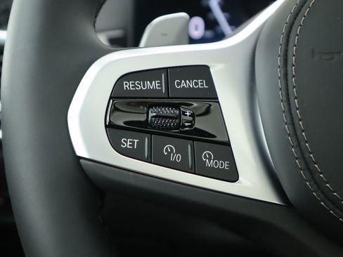 Used 2026 BMW X5 xDrive40i w/ M Sport Package image 12