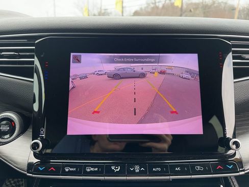 Used 2024 Jeep Wagoneer Series III image 47