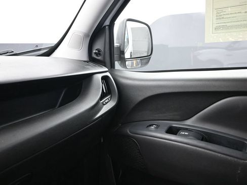 Used 2021 RAM ProMaster City Tradesman FWD image 10