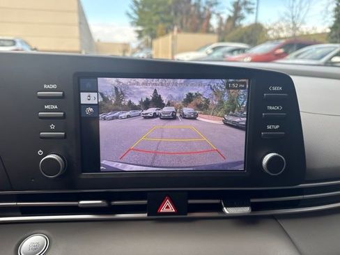 Certified 2025 Hyundai Elantra Sport image 20