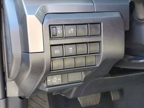 Used 2025 Toyota Tacoma SR5 image 13