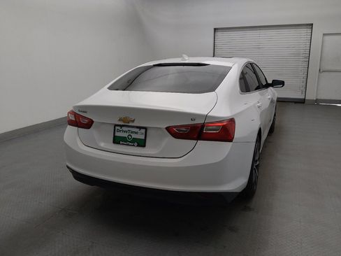 Used 2018 Chevrolet Malibu LT w/ Leather Package image 7