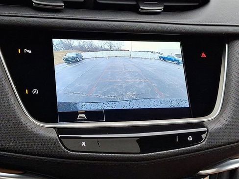 Certified 2022 Cadillac XT5 Premium Luxury image 22