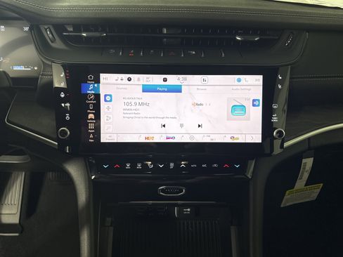 New 2026 Jeep Grand Cherokee Limited Reserve image 25