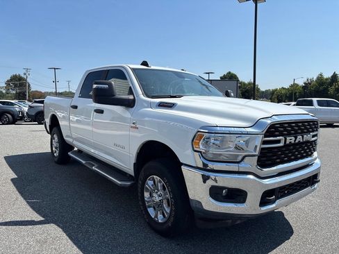 Used 2023 RAM 2500 Big Horn w/ Level 1 Equipment Group AWD/4WD image 8