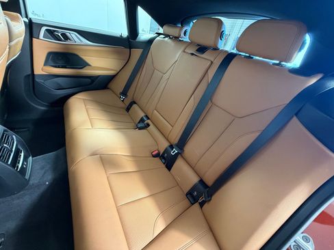 Used 2023 BMW i4 eDrive40 image 30