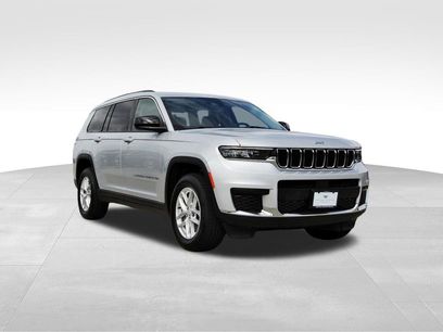 Used 2023 Jeep Grand Cherokee L Laredo