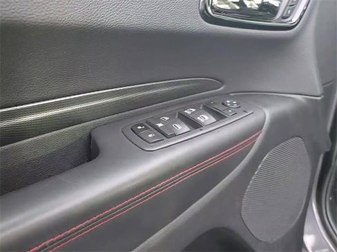 Used 2024 Dodge Durango GT image 12