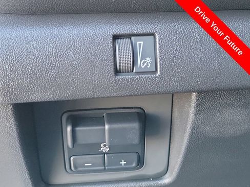 Used 2023 Chevrolet Colorado Trail Boss w/ Advanced Trailering Package AWD/4WD image 15