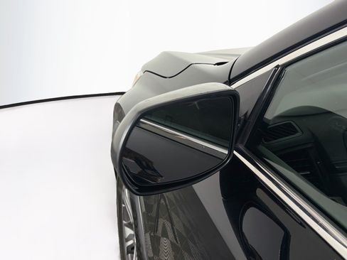 Used 2020 Honda CR-V LX image 16