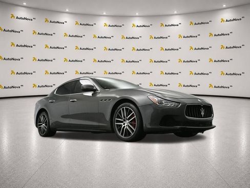 Used 2017 Maserati Ghibli RWD image 41