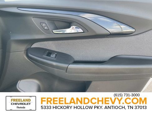 Used 2023 Chevrolet TrailBlazer LS FWD image 24