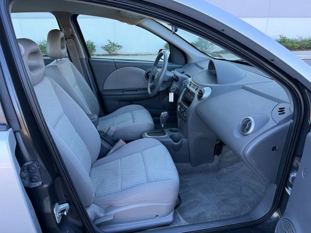 Used 2005 Saturn ION Level 2 w/ Power Pkg FWD image 16