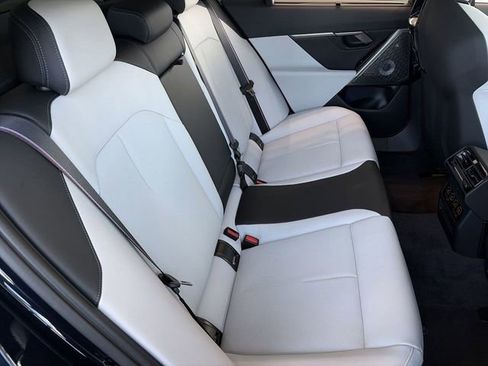 New 2026 BMW M5 w/ Executive Package image 11