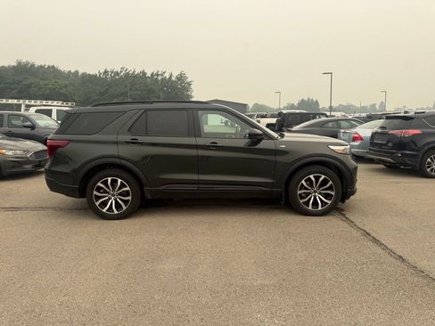 Used 2024 Ford Explorer ST-Line w/ Class IV Trailer Tow Package AWD/4WD image 16