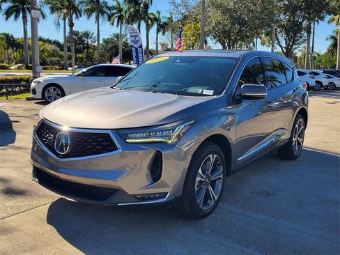 Used 2023 Acura RDX AWD w/ Advance Package image 3