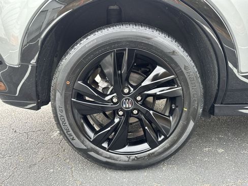 Used 2024 Buick Encore GX Sport Touring image 29