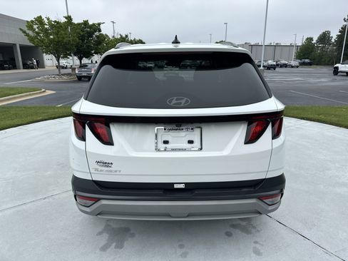 Used 2025 Hyundai Tucson SEL FWD image 33
