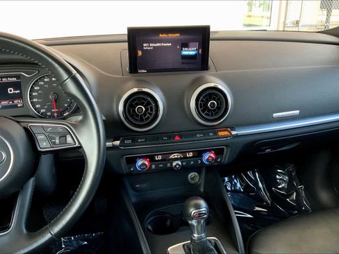 Used 2020 Audi A3 2.0T Premium image 6