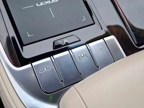 Used 2018 Lexus LS 500 AWD image 24